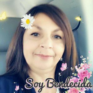 Meet your Posher, Aida